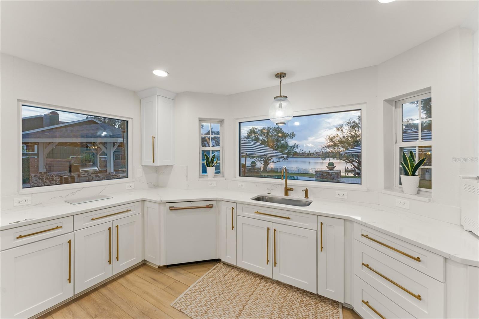 5538 W Lake Butler Road — photo 2