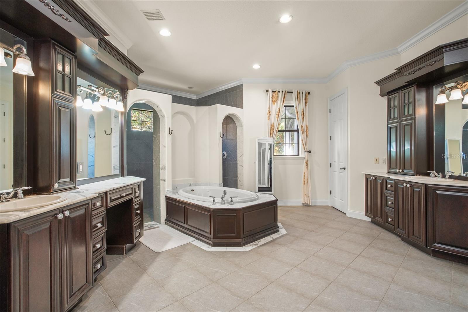 9011 Pinnacle Circle — photo 20
