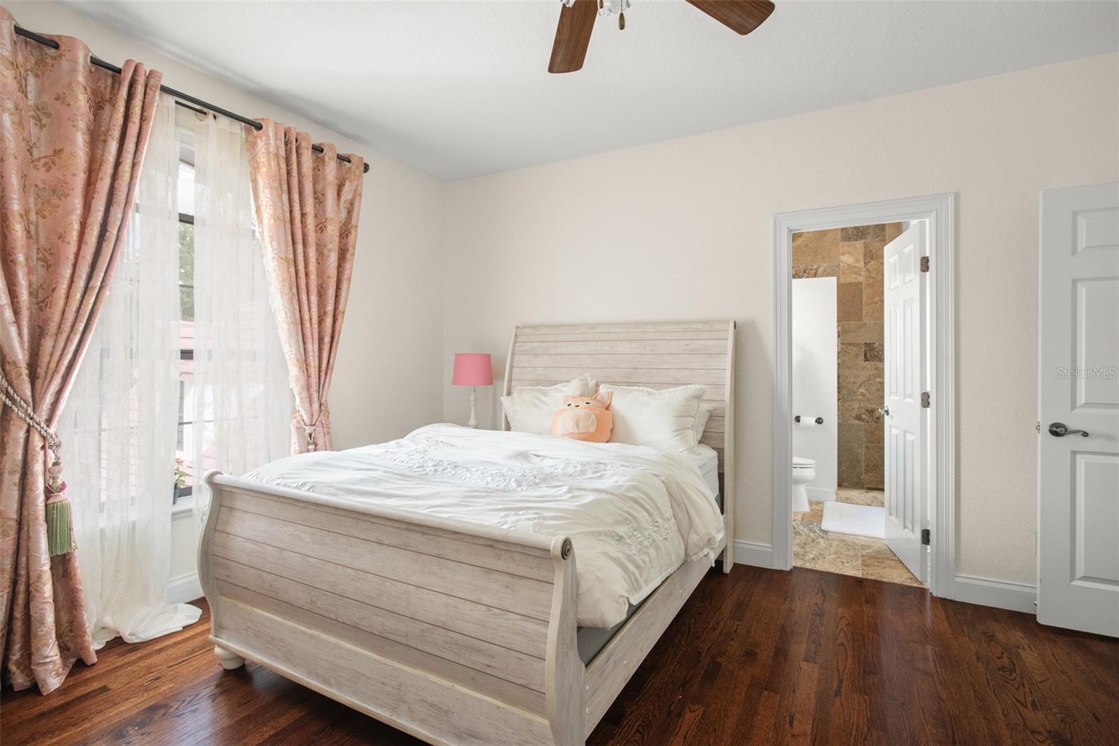 9011 Pinnacle Circle — photo 34
