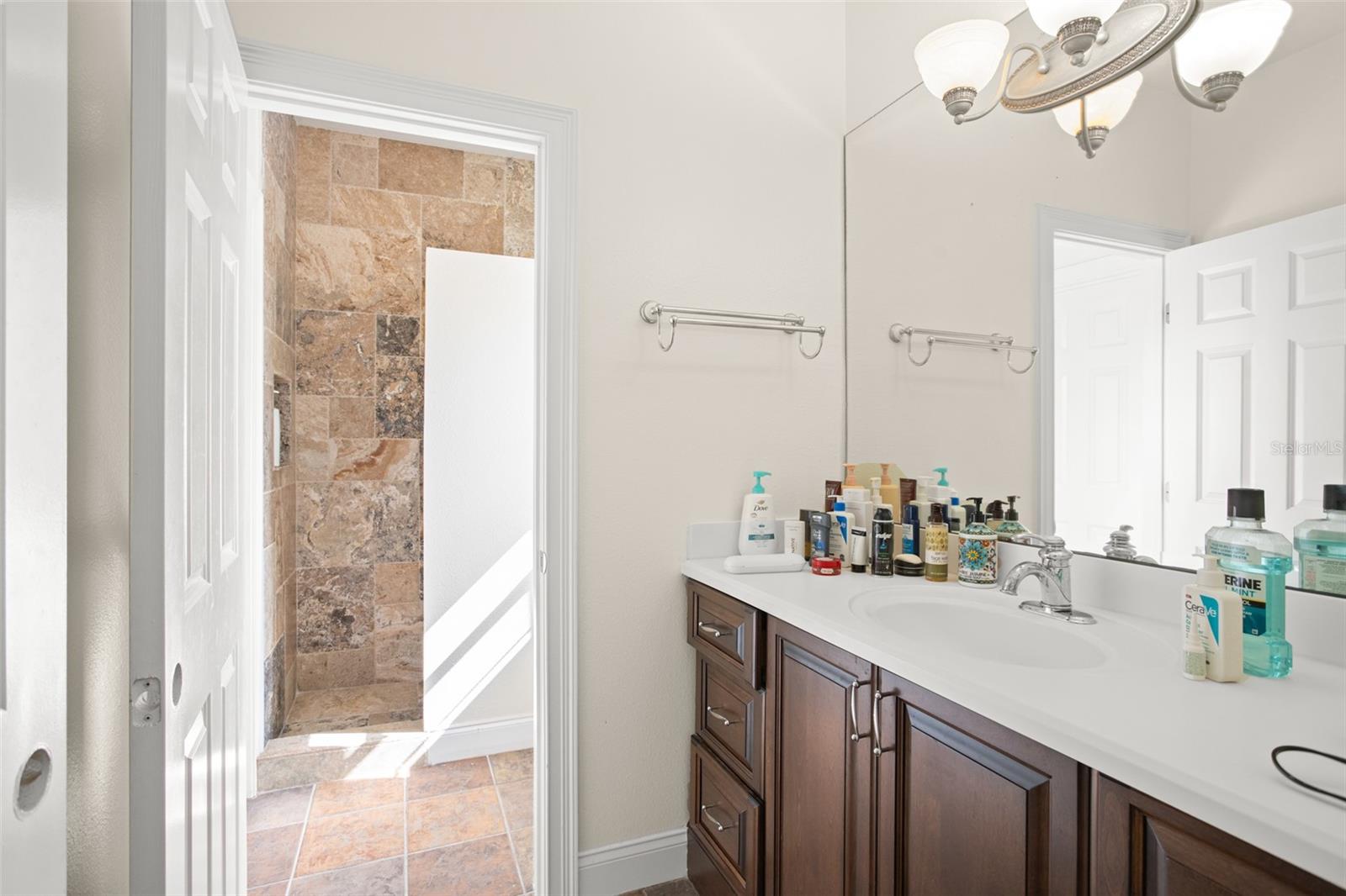 9011 Pinnacle Circle — photo 38
