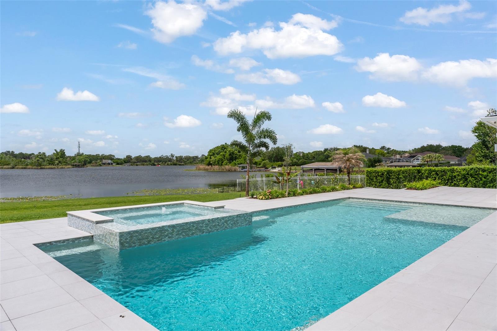 13542 Sunset Lakes Circle — photo 34