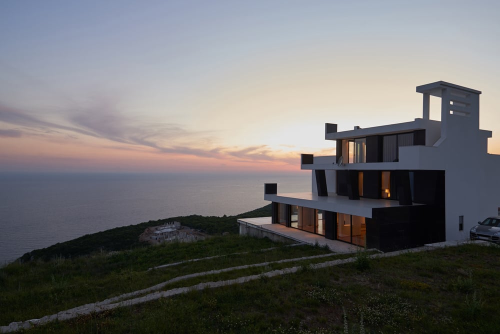 Contemporary Central Florida home at sunset